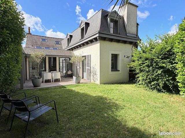 Maison 5 pièces 140 m²