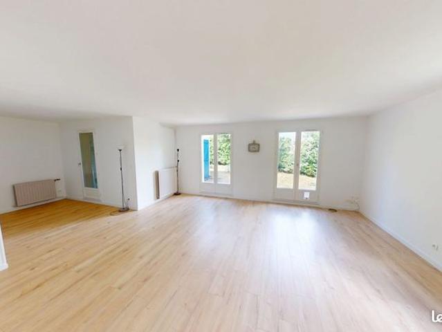 Maison 5 pièces 140 m²