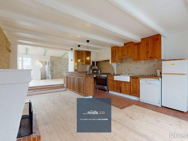 Maison 5 pièces 140 m²