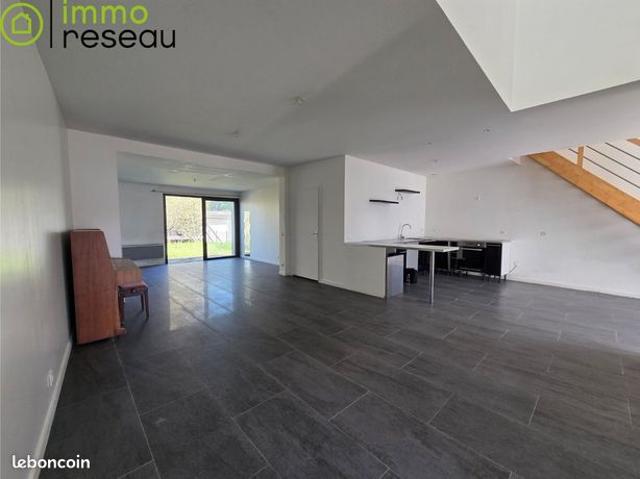 Maison 5 pièces 140 m²