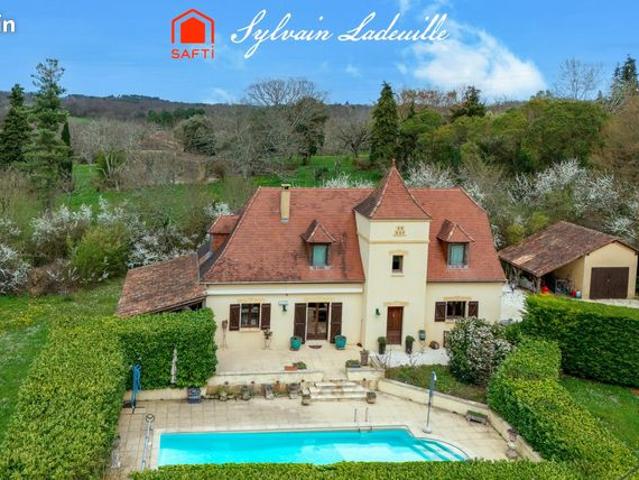 Maison 5 pièces 140 m²