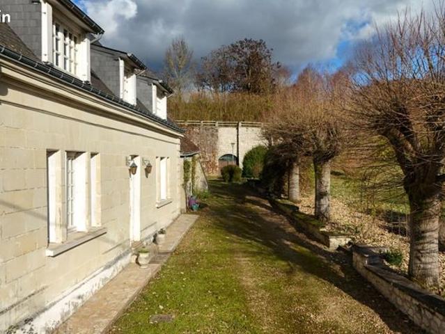 Maison 5 pièces 140 m²