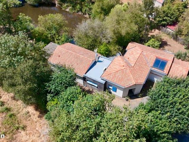 Maison 5 pièces 140 m²
