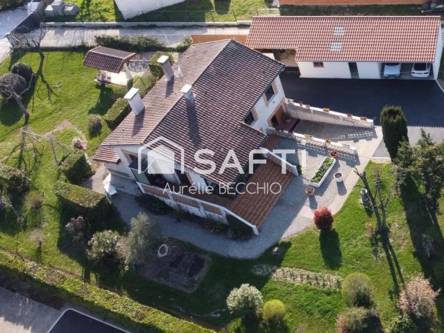 Maison 5 pièces 140 m²