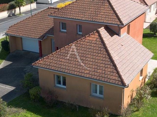 Maison 5 pièces 140 m²