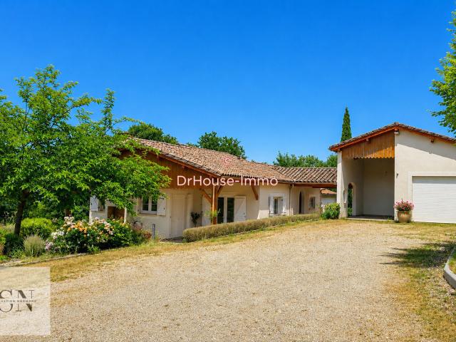 Maison 5 pièces 140 m²