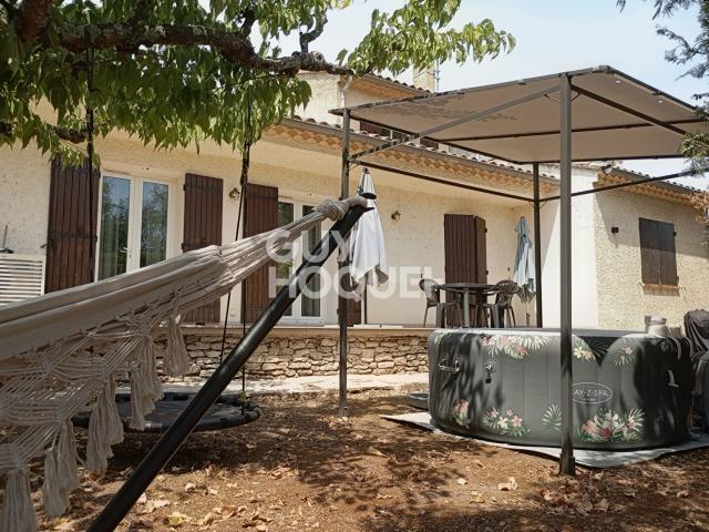 Maison 5 pièces 140 m²