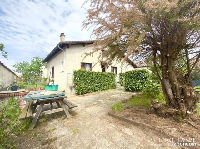 Maison 5 pièces 140 m²