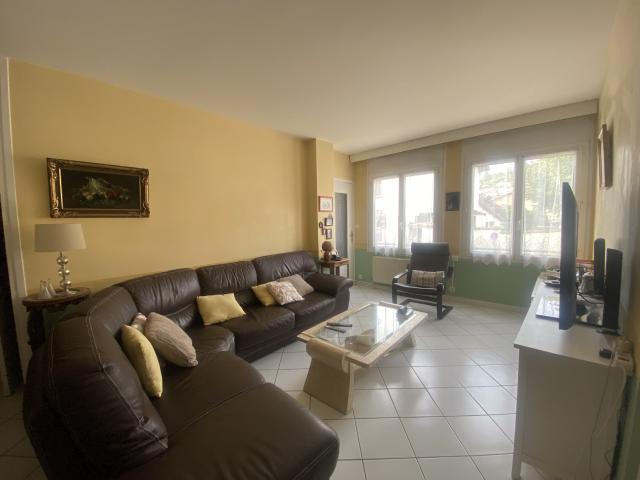 Maison 5 pièces 140 m²