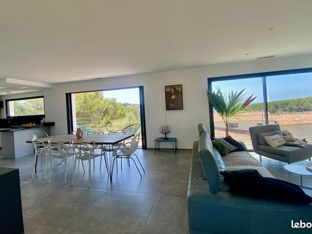 Maison 5 pièces 140 m²