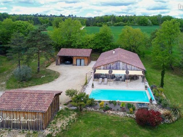 Maison 5 pièces 140 m²