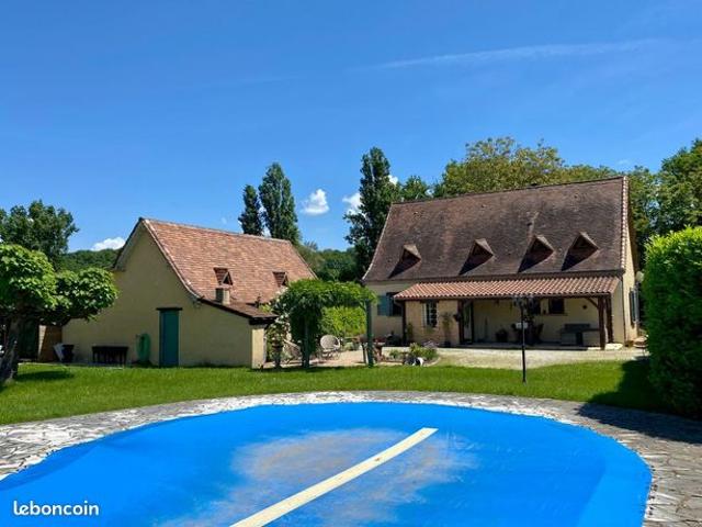 Maison 5 pièces 140 m²