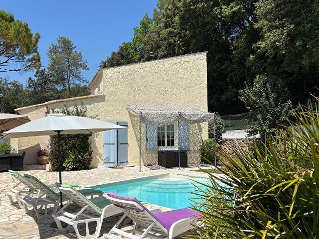 Maison 5 pièces 140 m²