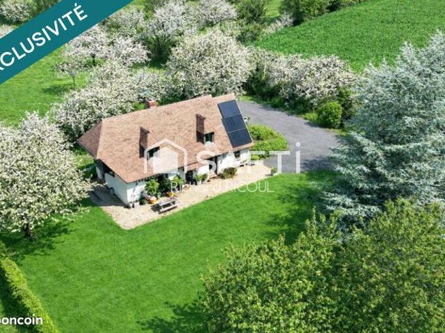 Maison 5 pièces 140 m²