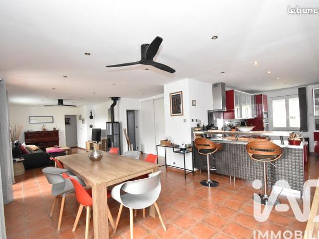 Maison 5 pièces 140 m²