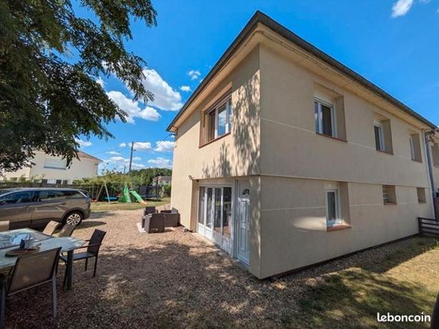 Maison 5 pièces 140 m²
