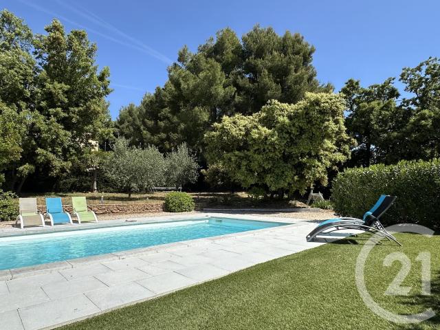 Maison 5 pièces 140 m²