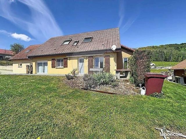 Maison 5 pièces 140 m²