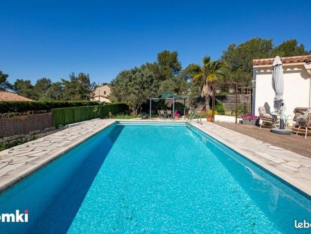 Maison 5 pièces 140 m²