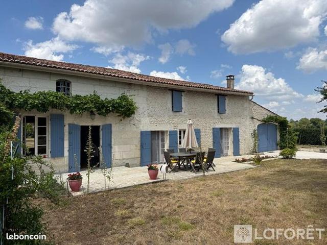 Maison 5 pièces 140 m²