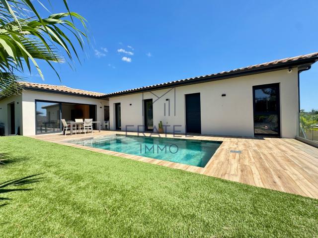 Maison 5 pièces 140 m²