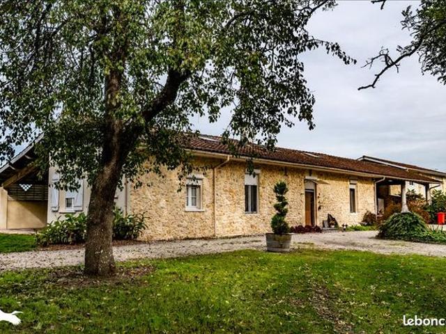 Maison 5 pièces 140 m²