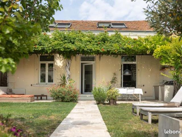 Maison 5 pièces 140 m²