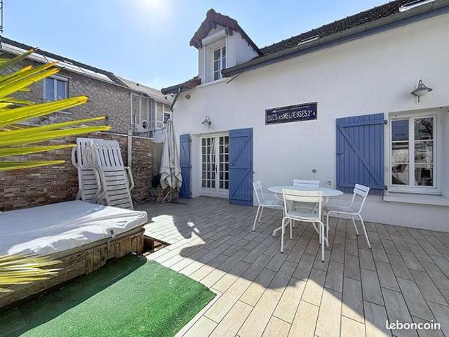 Maison 5 pièces 140 m²