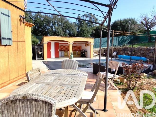 Maison 5 pièces 140 m²