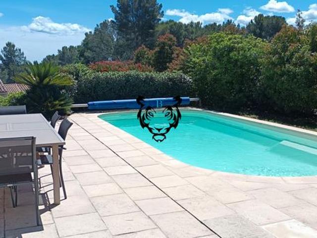 Maison 5 pièces 140 m²