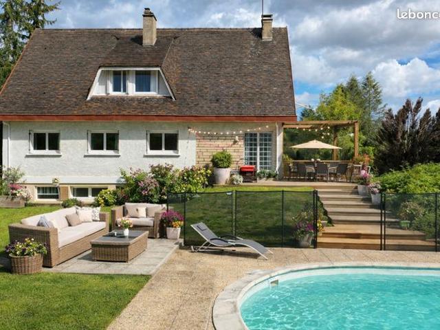 Maison 5 pièces 140 m²