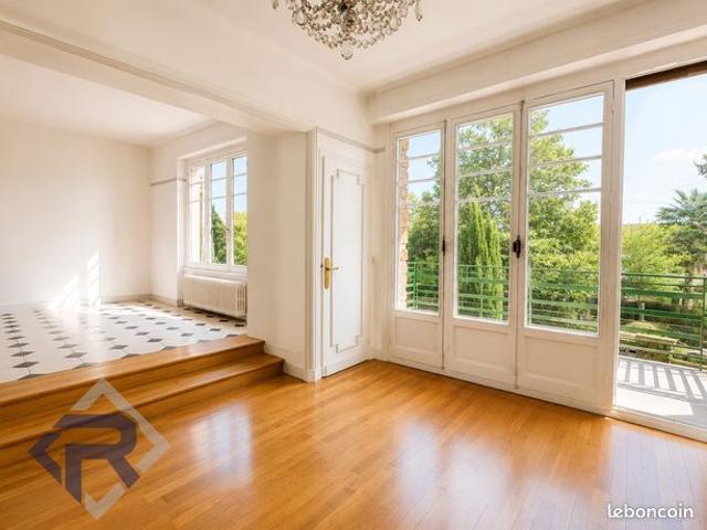 Maison 5 pièces 140 m²