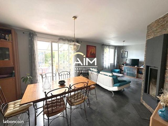 Maison 5 pièces 140 m²
