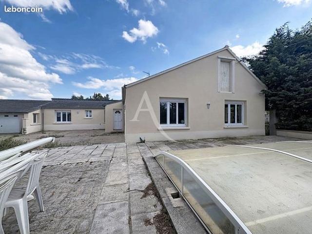 Maison 5 pièces 140 m²
