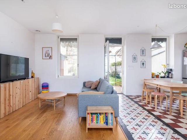 Maison 5 pièces 140 m²