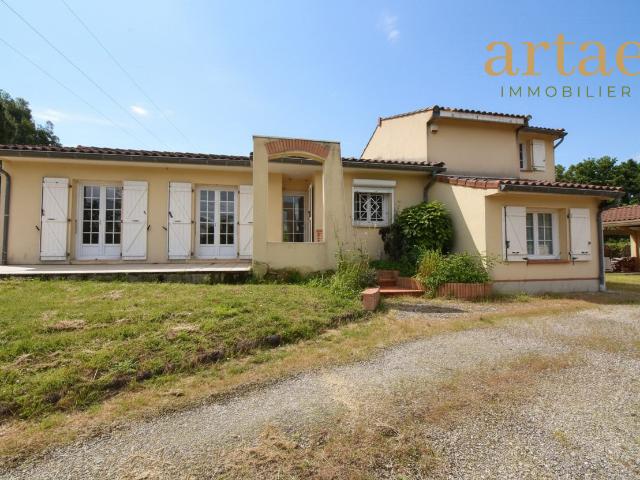 Maison 5 pièces 140 m²