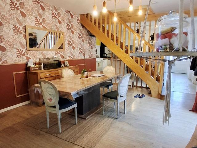 Maison 5 pièces 140 m²