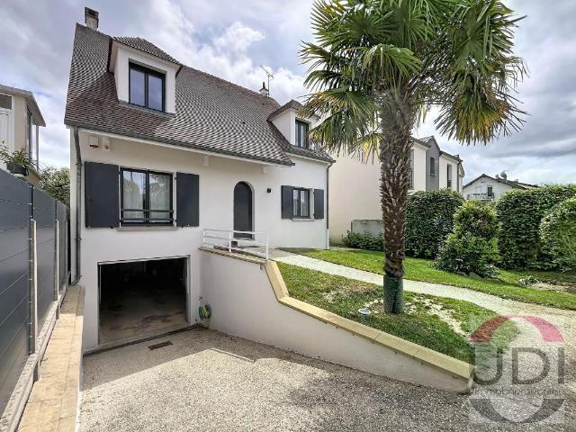 Maison 5 pièces 140 m²