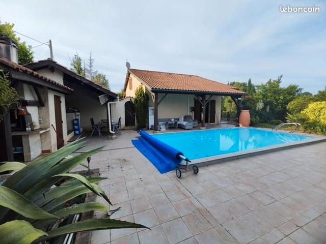 Maison 5 pièces 140 m²