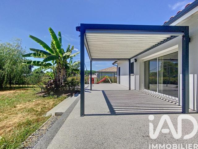 Maison 5 pièces 140 m²