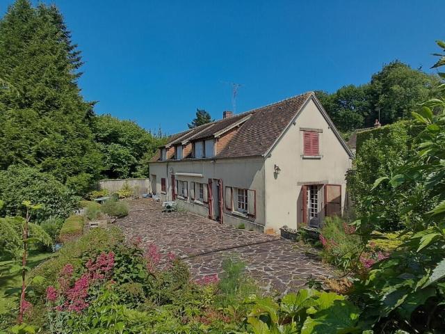 Maison 5 pièces 140 m²