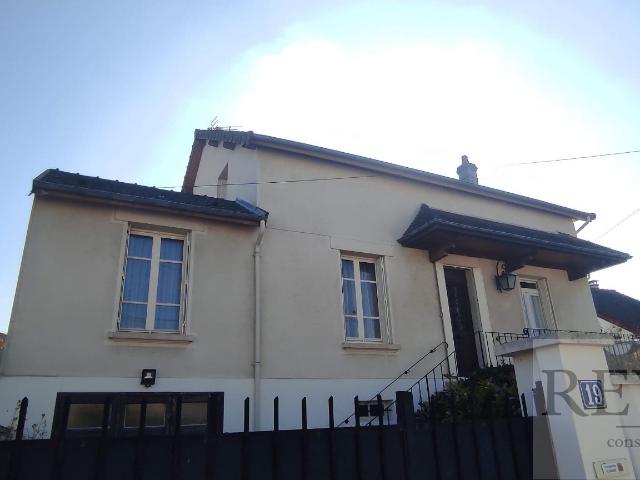 Maison 5 pièces 140 m²
