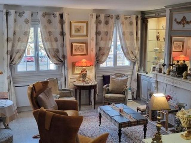 Maison 5 pièces 140 m²