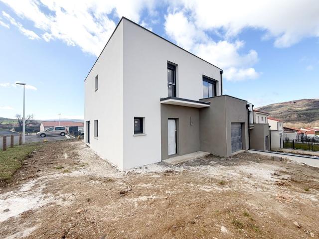 Maison 5 pièces 140 m²