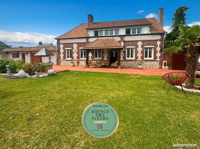 Maison 5 pièces 140 m²