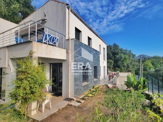 Maison 5 pièces 140 m²