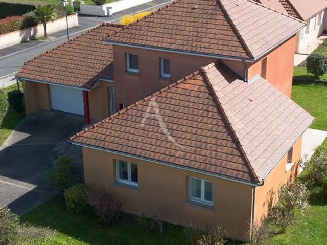 Maison 5 pièces 140 m²