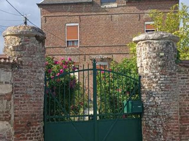 Maison 5 pièces 140 m²