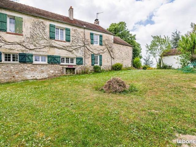 Maison 5 pièces 140 m²