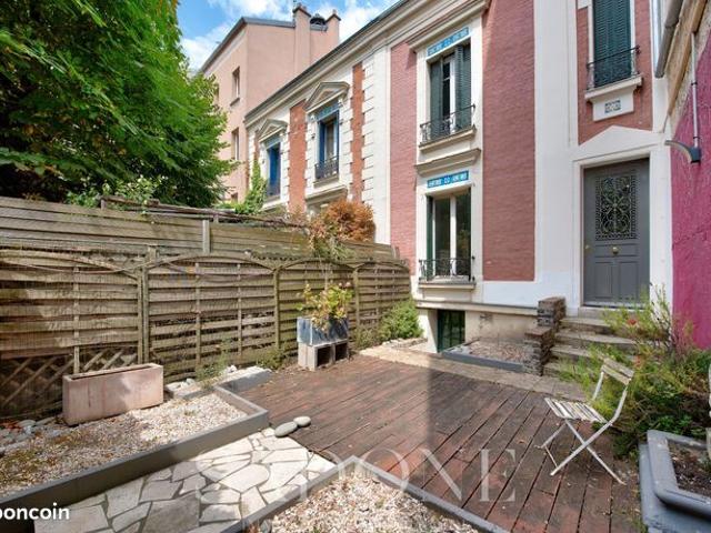 Maison 5 pièces 140 m²